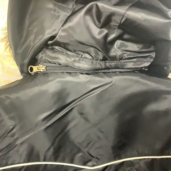 GROGGY Black Women’s Bomber/Winter Jacket Size L - Picture 8 of 16
